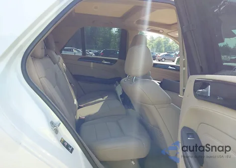 2015 Mercedes-Benz Ml 400 4Matic z USA, uszkodzony, nr VIN 4JGDA5GB2FA501604